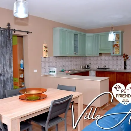 Villa Aurora